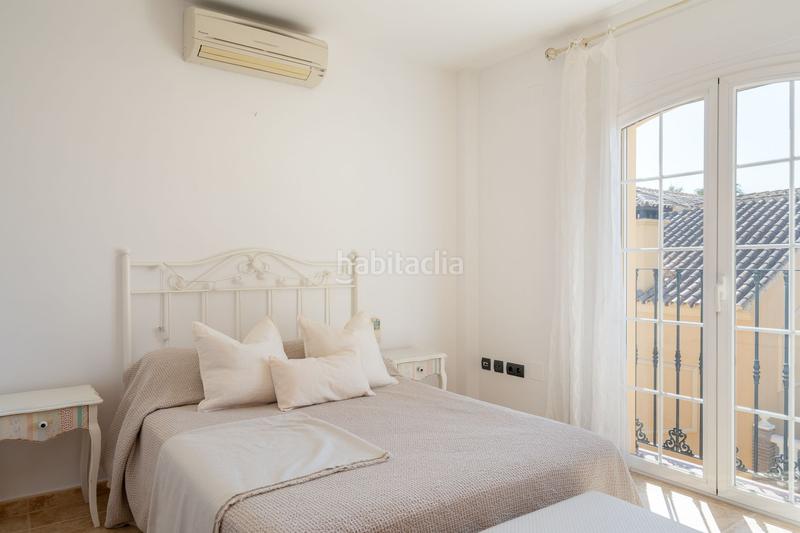 Foto fbc7d660-9fee-4144-86bd-6e0a15460c50. Xalet a campo de Mijas Mijas