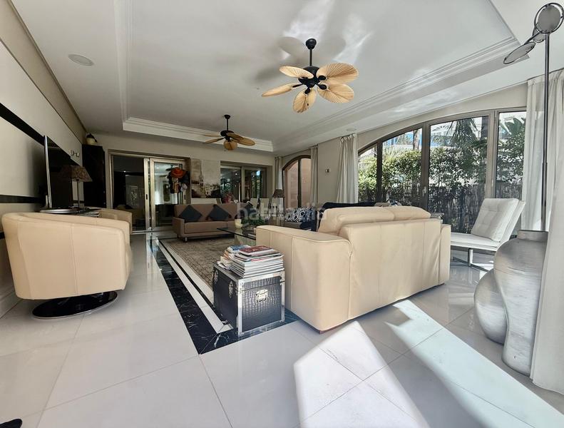 Foto 6ae8e55d-f0a2-4188-a7fe-27a0cdac0a23. Apartamento en Puerto Banús Marbella