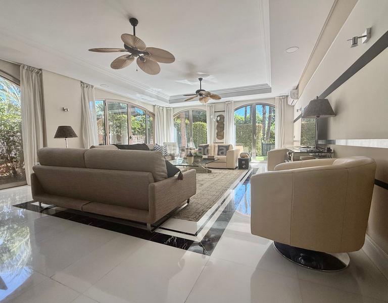 Foto 9bae4be1-e63b-4086-9119-85cbca15ab4b. Apartamento en Puerto Banús Marbella