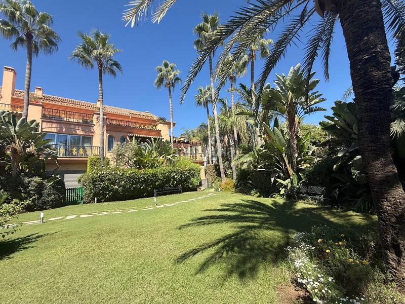 Foto 0ee4116e-3dbe-4a22-afd8-1e3c7bccc53f. Appartement dans Puerto Banús Marbella