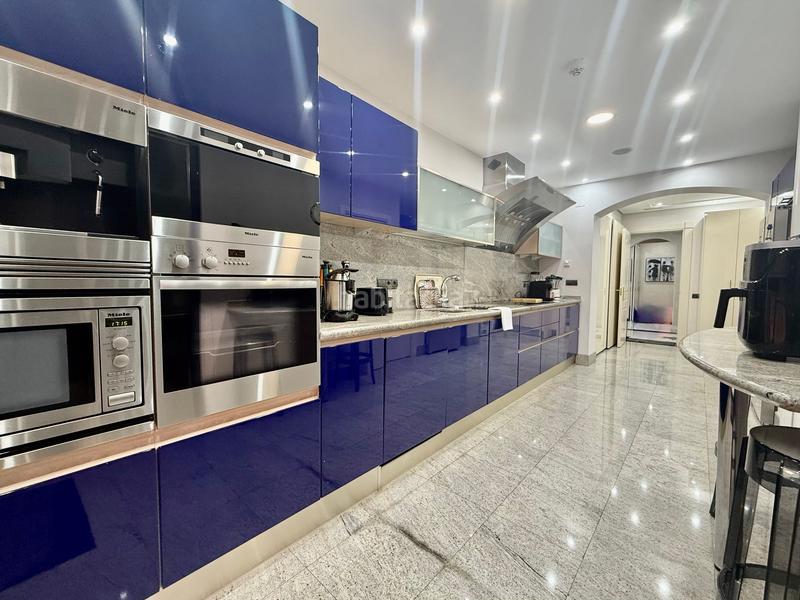 Foto cb1b4e46-b241-4718-a6b3-04f28b0444e1. Appartement in Puerto Banús Marbella