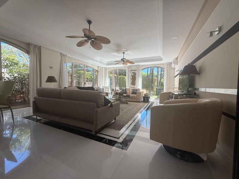 Foto b1366c00-b278-4c65-ad54-3b00b859ab21. Piccolo appartamento in Puerto Banús Marbella