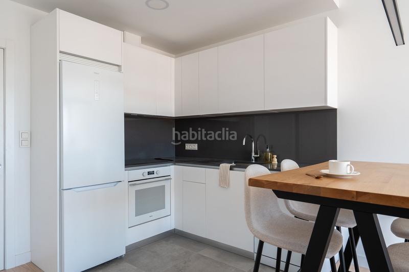Foto 4576618b-32bc-4088-9738-64b3b1d1419a. Apartamento en Martiricos - La Roca - La Rosaleda Málaga
