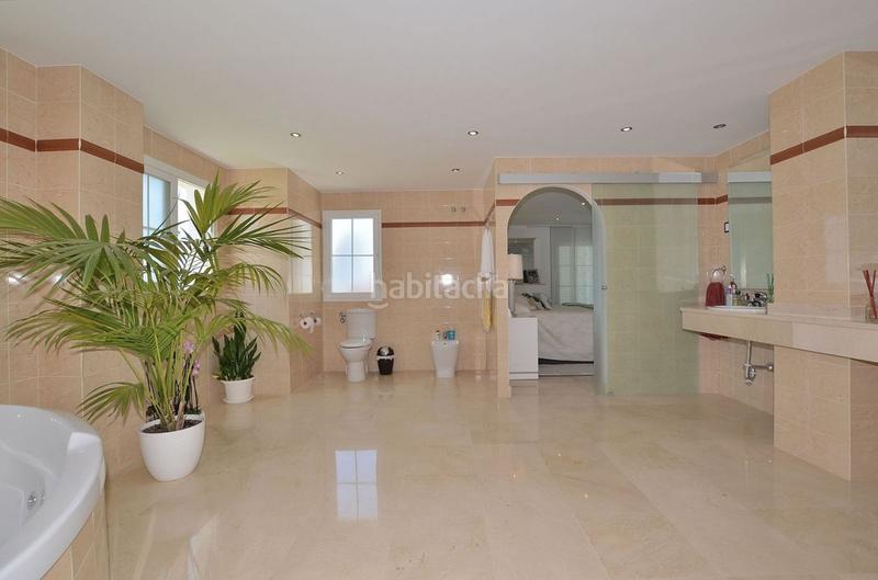 Foto 40a8b453-b4aa-4042-ac1a-353fc7bfb9e1. Ático en Cortijo Torrequebrada Benalmádena