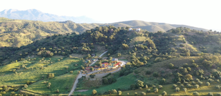 Masia a Monda