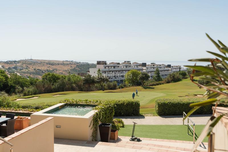 Foto d4e24c98-e5a1-4500-9ff4-d5fd9d55abe0. Apartamento en altos de Estepona Estepona