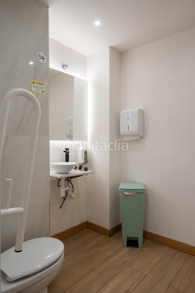 Foto eba34d0e-6ab8-4eba-abd2-0cd5df3dc68f. Büro in Puerto Deportivo Fuengirola