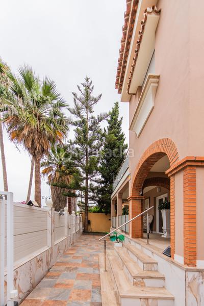 Foto cd6dd30a-9f67-40bb-a9b0-19a5a66aa18d. Chalet in Capellanía - Retamar Alhaurín de la Torre