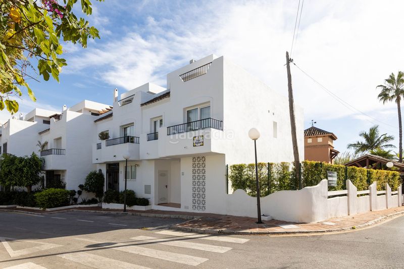 Foto 63c39a86-513a-4a82-b777-21628d09bef0. Casa adossada a Villacana - Costalita - Saladillo Estepona