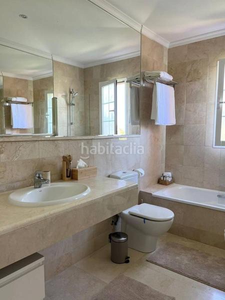 Foto fc95218e-43a8-45f1-849c-08a5f65fe035. Apartament a Las Brisas Marbella