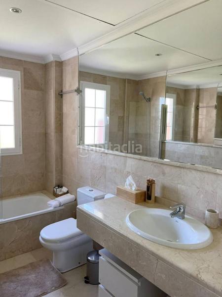 Foto f4314966-4330-475c-b2da-0e73a1c45ee4. Appartement in Las Brisas Marbella