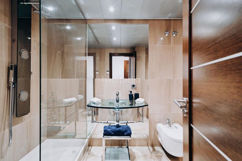 Foto 5729e94b-bb1d-41f7-a999-e9cc9ff73e3c. Àtic a Zona de Punta Plata Estepona