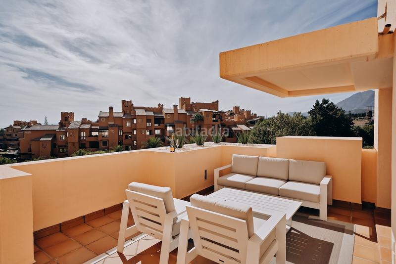 Foto a8a922b9-be38-4439-9660-3e5e4da881dc. Attico in Zona de Punta Plata Estepona