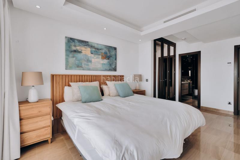 Foto 4b0ea297-cadf-489f-8071-f40ac5ef3fb4. Dachwohnung in Zona de Punta Plata Estepona