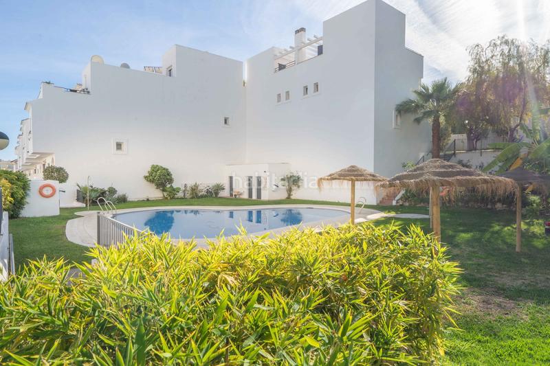 Foto e96f52b4-d7c4-4391-94aa-f5f7dacf4d41. Casa adossada a Torreblanca del Sol Fuengirola