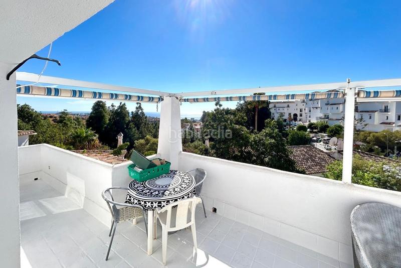 Foto becfecd2-8798-409a-b4ea-9d1cf4e799ec. Maison jumelée dans Calahonda Mijas