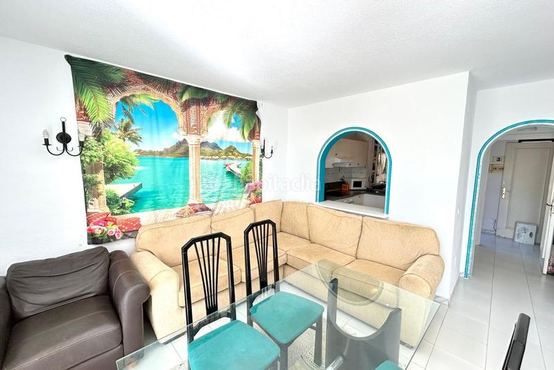 Foto dec0ec47-1d93-4697-a26c-436e32643aa0. Maison jumelée dans Calahonda Mijas