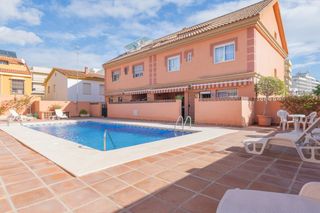 Semi detached house in Puerto Deportivo