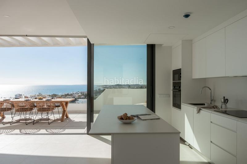 Foto 232e01e0-4c30-4371-a14b-54556f159066. Dachwohnung in Las Gaviotas - Carvajal Fuengirola