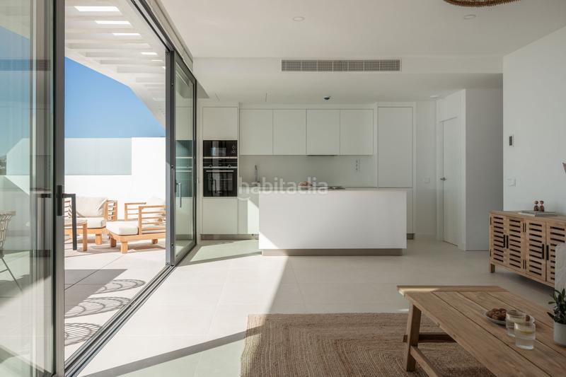 Foto 5b6f6c72-4d52-4a64-acf7-debfc51dc08d. Dachwohnung in Las Gaviotas - Carvajal Fuengirola