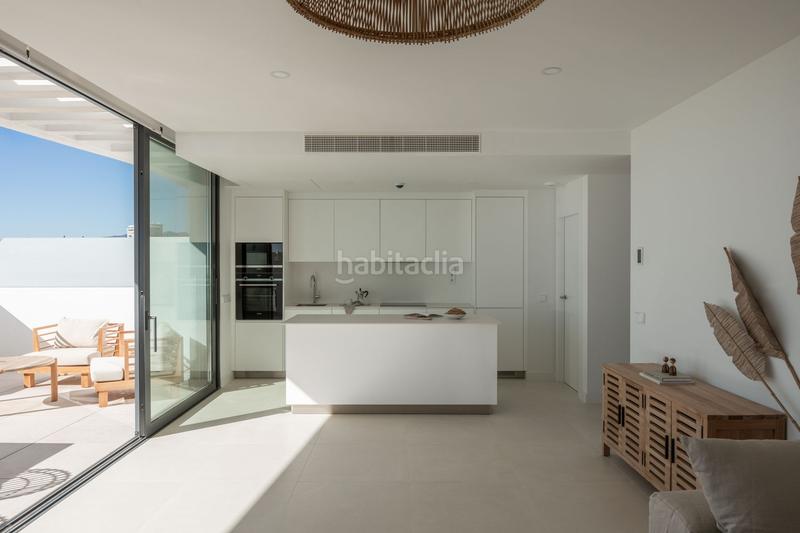 Foto 9ef95a48-06b9-4b80-81bf-7fff5119b62d. Dachwohnung in Las Gaviotas - Carvajal Fuengirola