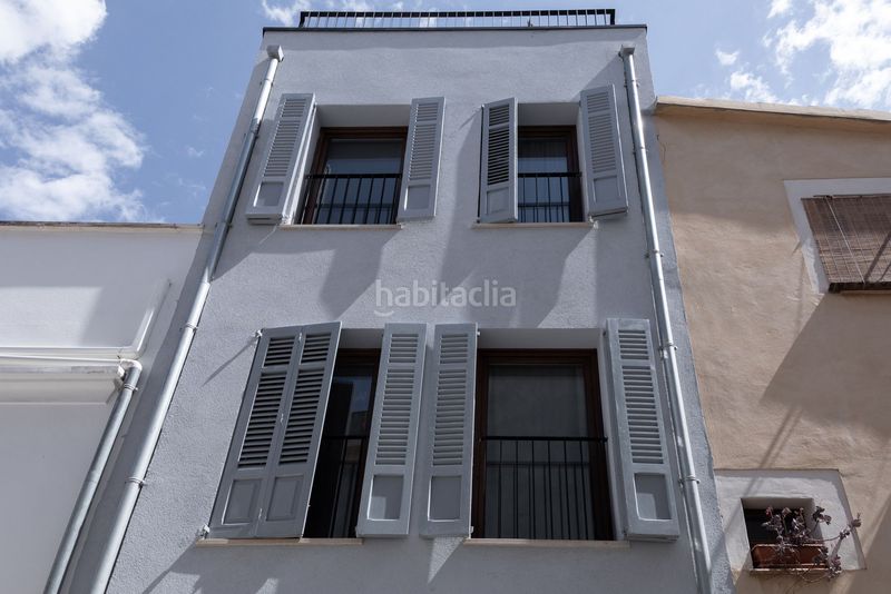 Foto bc71e92d-7d1b-4d1f-be74-02af5c28d96f. Casa adossada a Santa Catalina Palma de Mallorca