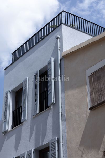Foto c779dac6-a23e-4414-b2fe-52326c278456. Casa adossada a Santa Catalina Palma de Mallorca