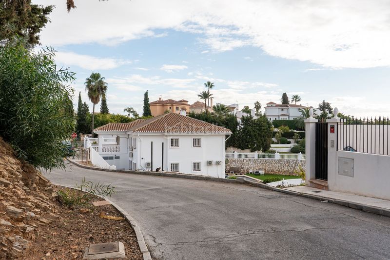 Foto 72216db3-8036-4543-bc02-e68171590d3f. Terreny residencial a campo de Mijas Mijas