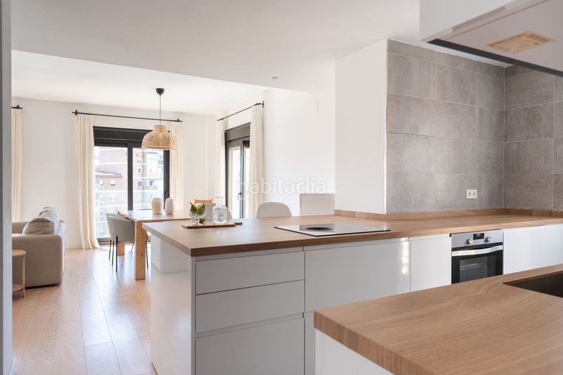 Foto df630f52-58a1-42ff-82ff-ac4afb872232. Apartament a Girón - Las Delicias Málaga