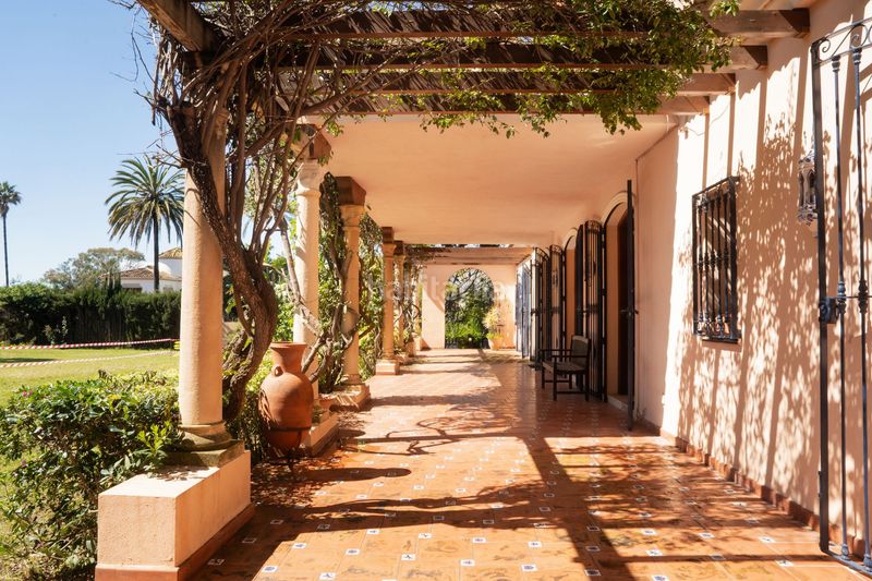 Foto 1fae9666-2603-4ee2-8364-fb94e56f2c9f. Chalet dans Paraiso - Barronal Estepona