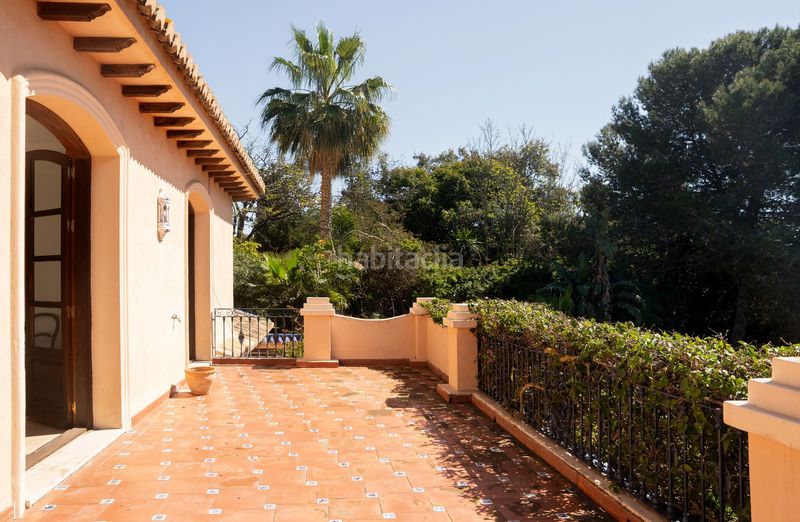Foto 27d17181-e3ea-4d08-8f2c-76383b68cf8a. Chalet dans Paraiso - Barronal Estepona