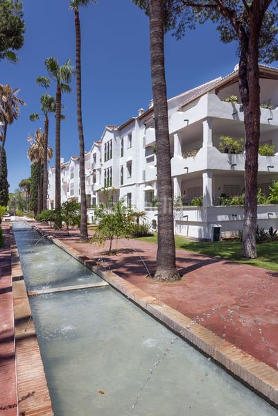 Foto 22850ecd-de78-4177-9539-2e909ce57d0e. Apartament a Atalaya - Isdabe Estepona