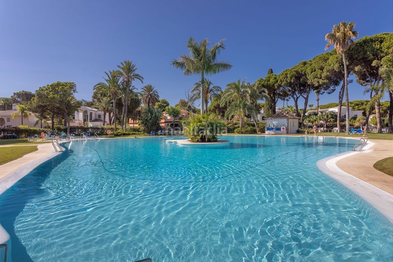 Foto ac417f1b-0fa6-4352-b2f0-5bce8c054d9d. Apartament a Atalaya - Isdabe Estepona