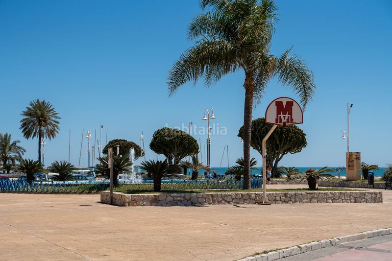 Foto d0e12fb0-4b18-4d81-adb8-bca453dcd083. Local comercial a El Palo Málaga