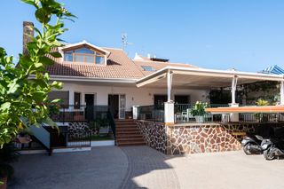 Haus in Hispanidad - Vivar Téllez