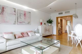 Rent Apartment in Parque Clavero