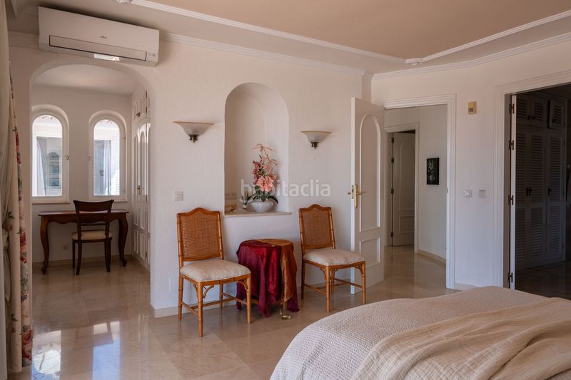 Foto 77f74dd3-7f0f-45b4-83a0-04f6a06bef3d. Chalet en Calahonda Mijas