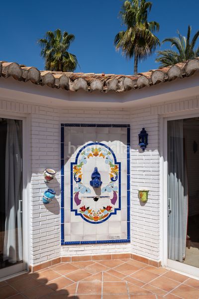 Foto c9bf6336-9e4e-4047-9580-4b7beb1f8da1. Chalet en Calahonda Mijas