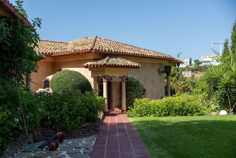 Foto f7e77ed2-bd39-4b73-b86a-8ff99337520a. Masía en El Paraíso Benahavís