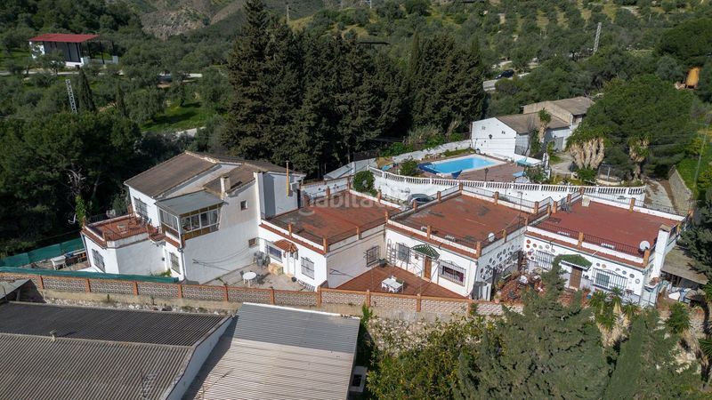 Foto 4d1f49e6-2720-4de2-a43f-b0cf592116fe. Edificio en alegría de la huerta- jardín de Málaga Málaga