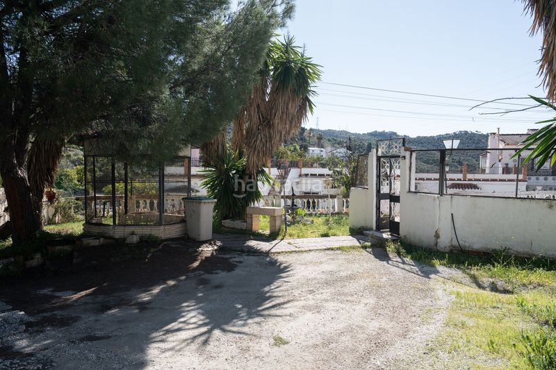 Foto ae7cb3f3-344b-4971-864a-33ff1a24232b. Edificio en alegría de la huerta- jardín de Málaga Málaga