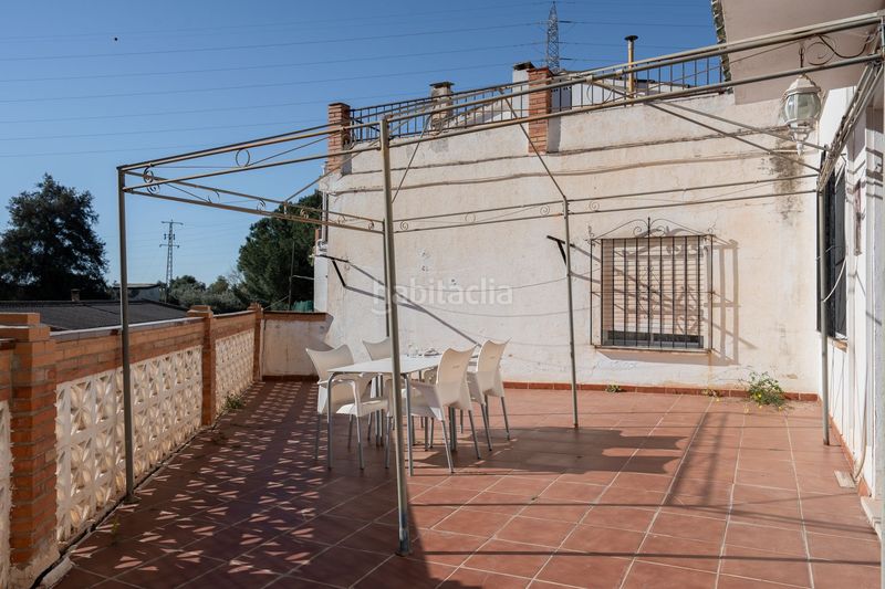 Foto b1ec190c-f867-46d9-87f4-2083934618af. Edificio en alegría de la huerta- jardín de Málaga Málaga