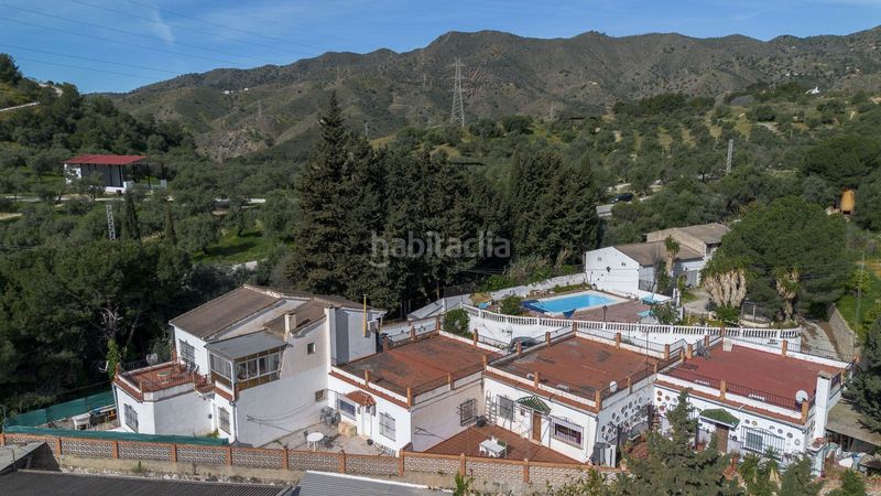 Foto dda9cfbd-1237-4368-8fbb-8e91dba38769. Edificio en alegría de la huerta- jardín de Málaga Málaga