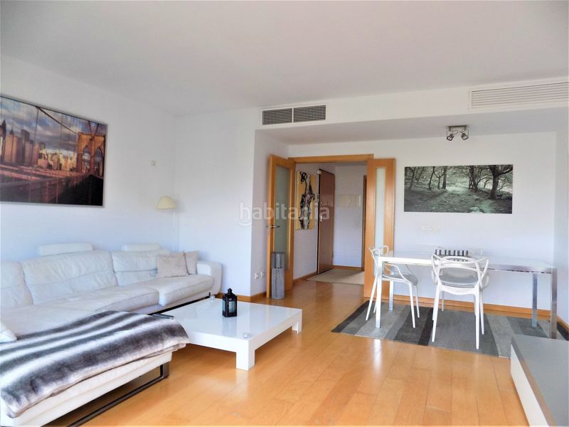 Foto ad86e5c4-eb79-44fe-8ca1-945b7487ec2b. Àtic a Zona Los Colegios Palma de Mallorca