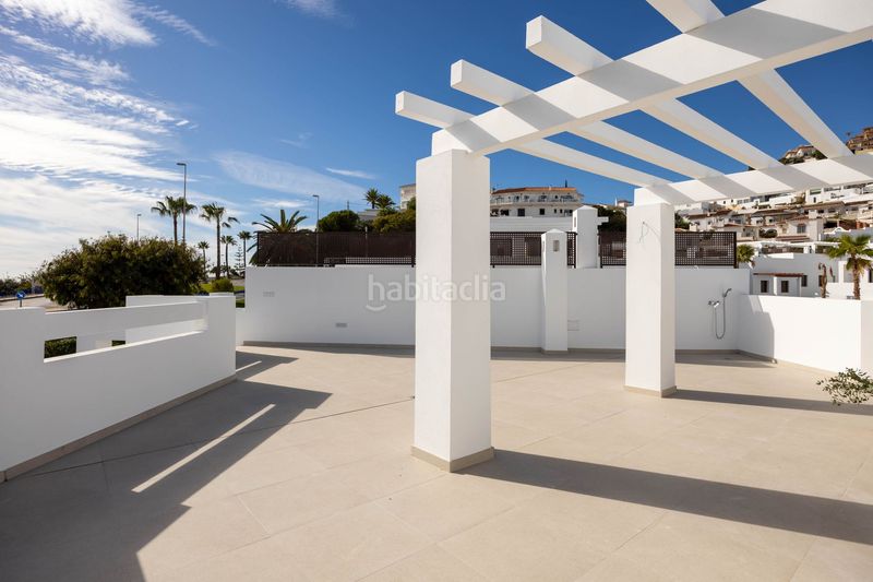 Foto 16c810fa-ec37-4710-bccb-bcd67d665aee. Zweistöckige wohnung in Chaparil - Torrecilla - Punta Lara Nerja