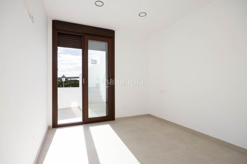Foto ebbaf5b5-be04-4716-bd8b-36486713e981. Zweistöckige wohnung in Chaparil - Torrecilla - Punta Lara Nerja