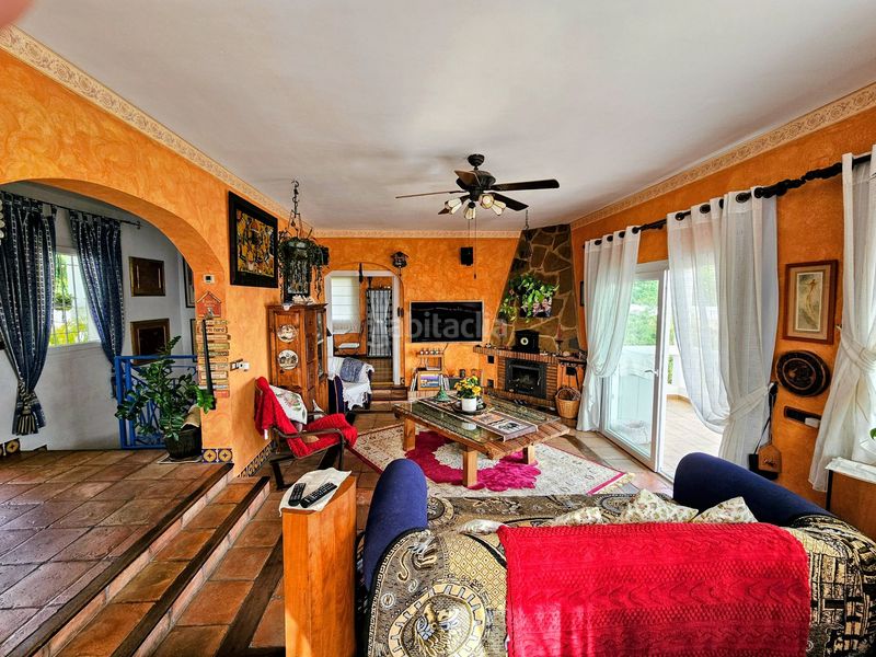 Foto 432ac233-e07f-4d1a-8e57-5f7d5bc5a8d4. Chalet en El Faro de Calaburra - Chaparral Mijas