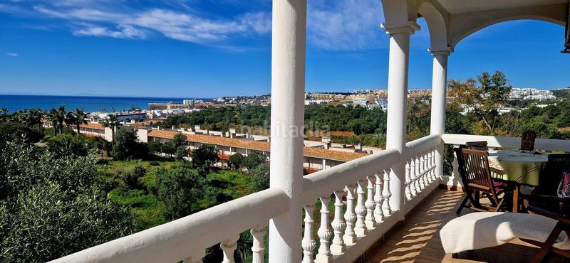 Foto 1ec699db-ac83-4a0c-a630-8edb5dc7773e. Xalet a El Faro de Calaburra - Chaparral Mijas