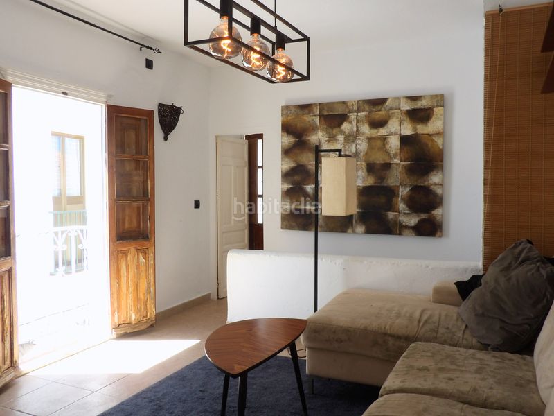 Foto 89756bb0-42e5-4ea7-aa7c-a1eee7f5d35c. Casa adosada en Guaro