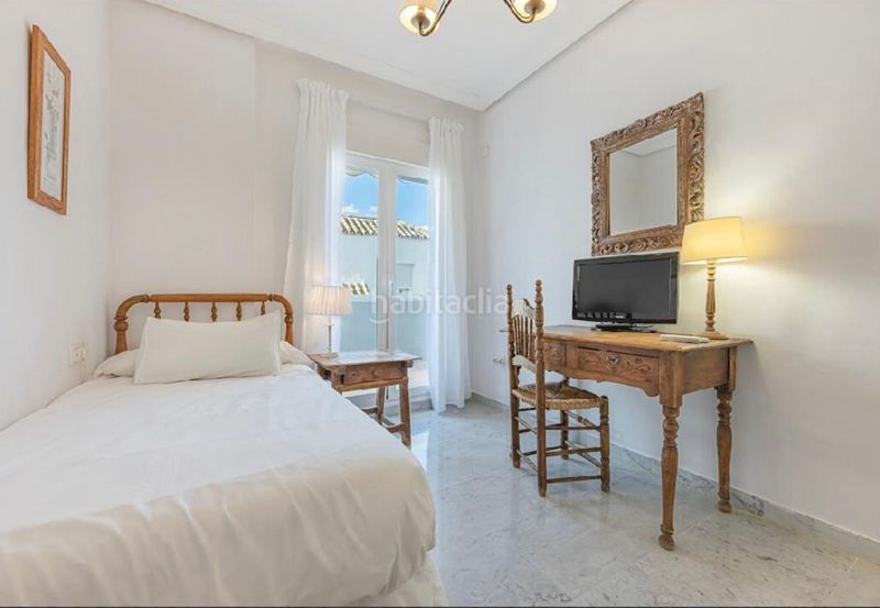 Foto 75f8eff4-f806-47e8-b7a3-0fbd0c423e55. Apartamento en bahía de Marbella Marbella
